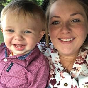 Meet your Posher, Adriana